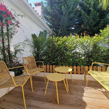 マラガSun & Palms - Cozy Flat In Quiet Neighbourhood With A Great Pool Areaアパートメント エクステリア 写真