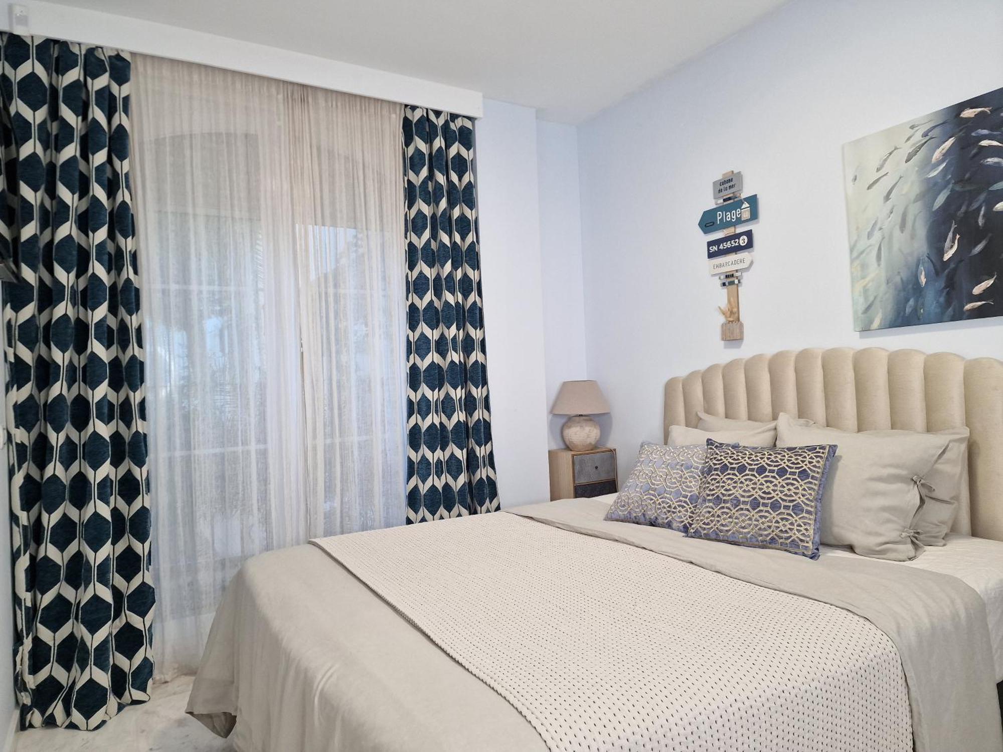 マラガSun & Palms - Cozy Flat In Quiet Neighbourhood With A Great Pool Areaアパートメント エクステリア 写真