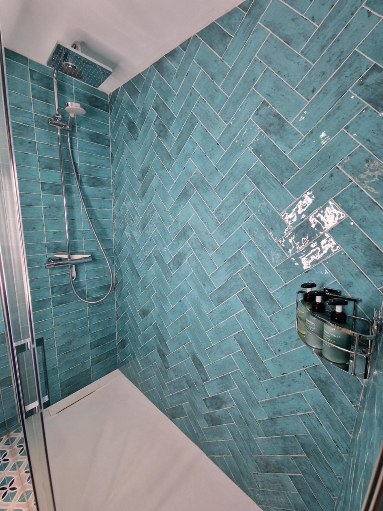 マラガSun & Palms - Cozy Flat In Quiet Neighbourhood With A Great Pool Areaアパートメント エクステリア 写真