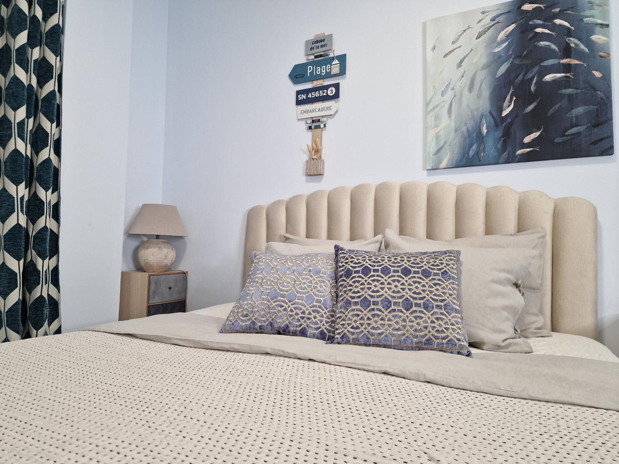 マラガSun & Palms - Cozy Flat In Quiet Neighbourhood With A Great Pool Areaアパートメント エクステリア 写真