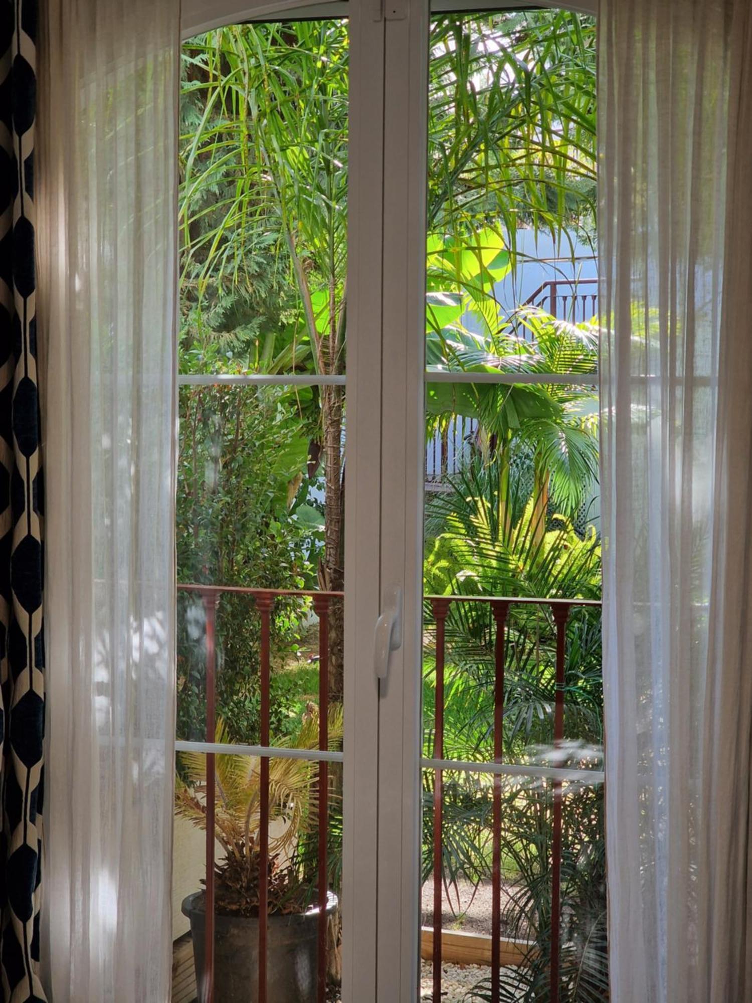 マラガSun & Palms - Cozy Flat In Quiet Neighbourhood With A Great Pool Areaアパートメント エクステリア 写真