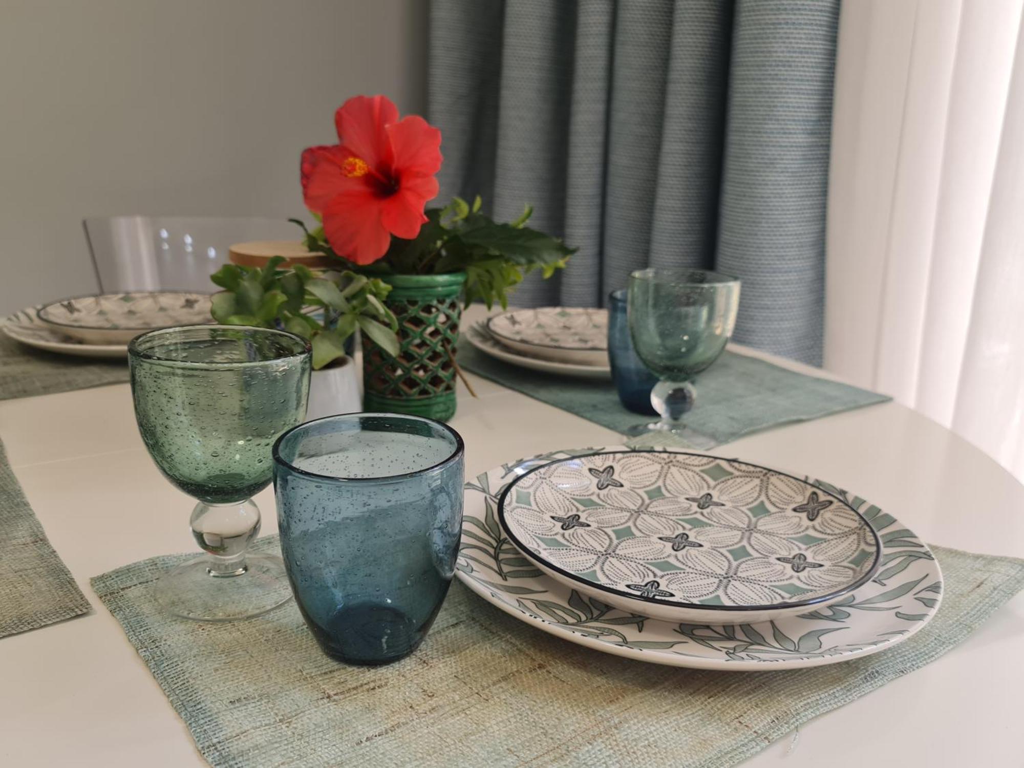 マラガSun & Palms - Cozy Flat In Quiet Neighbourhood With A Great Pool Areaアパートメント エクステリア 写真