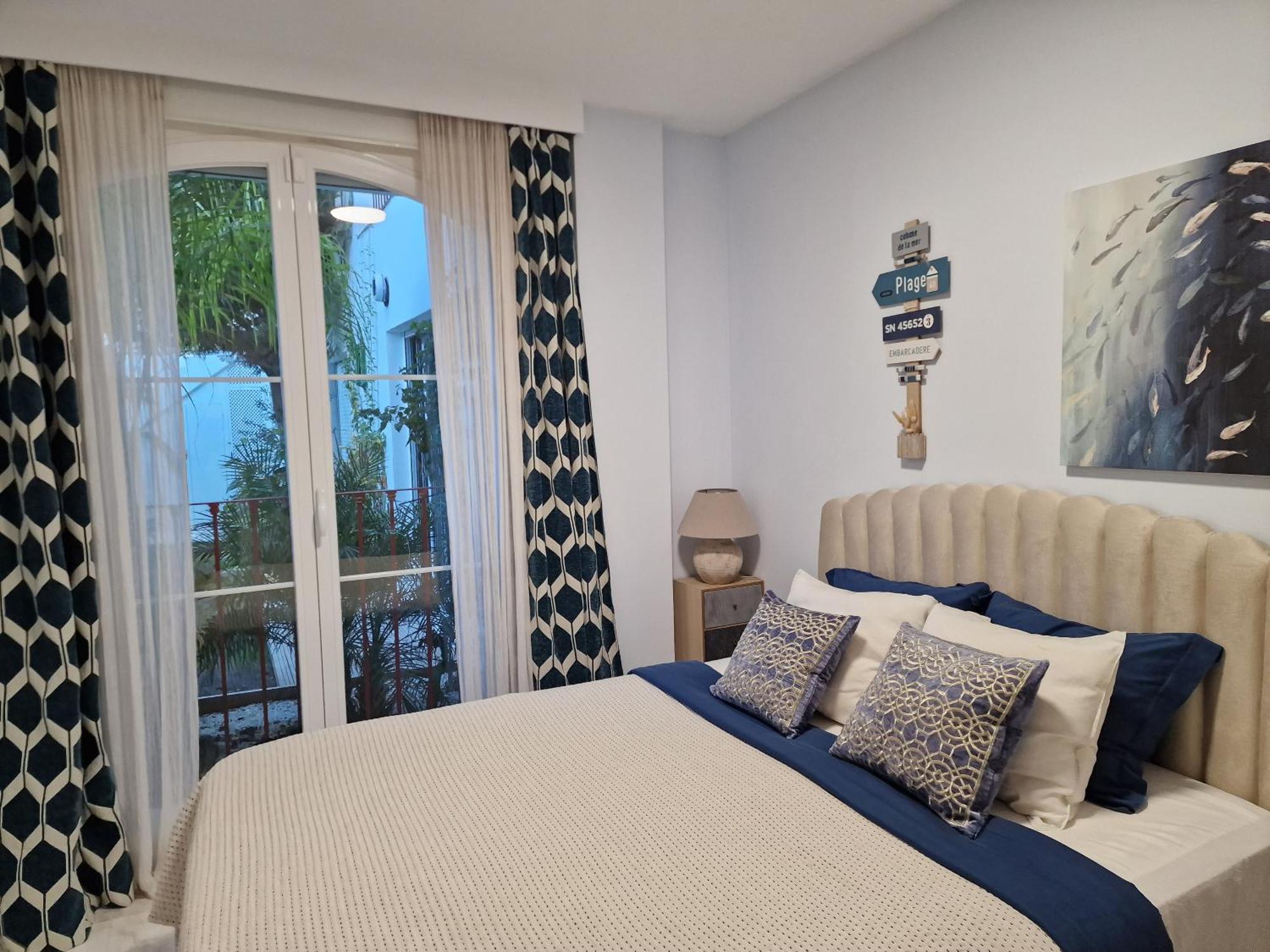 マラガSun & Palms - Cozy Flat In Quiet Neighbourhood With A Great Pool Areaアパートメント エクステリア 写真